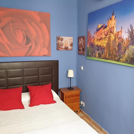 Apartamentos Dana Sol Madrid Kültér fotó