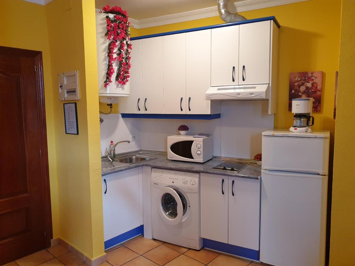 Apartamentos Dana Sol Madrid Kültér fotó