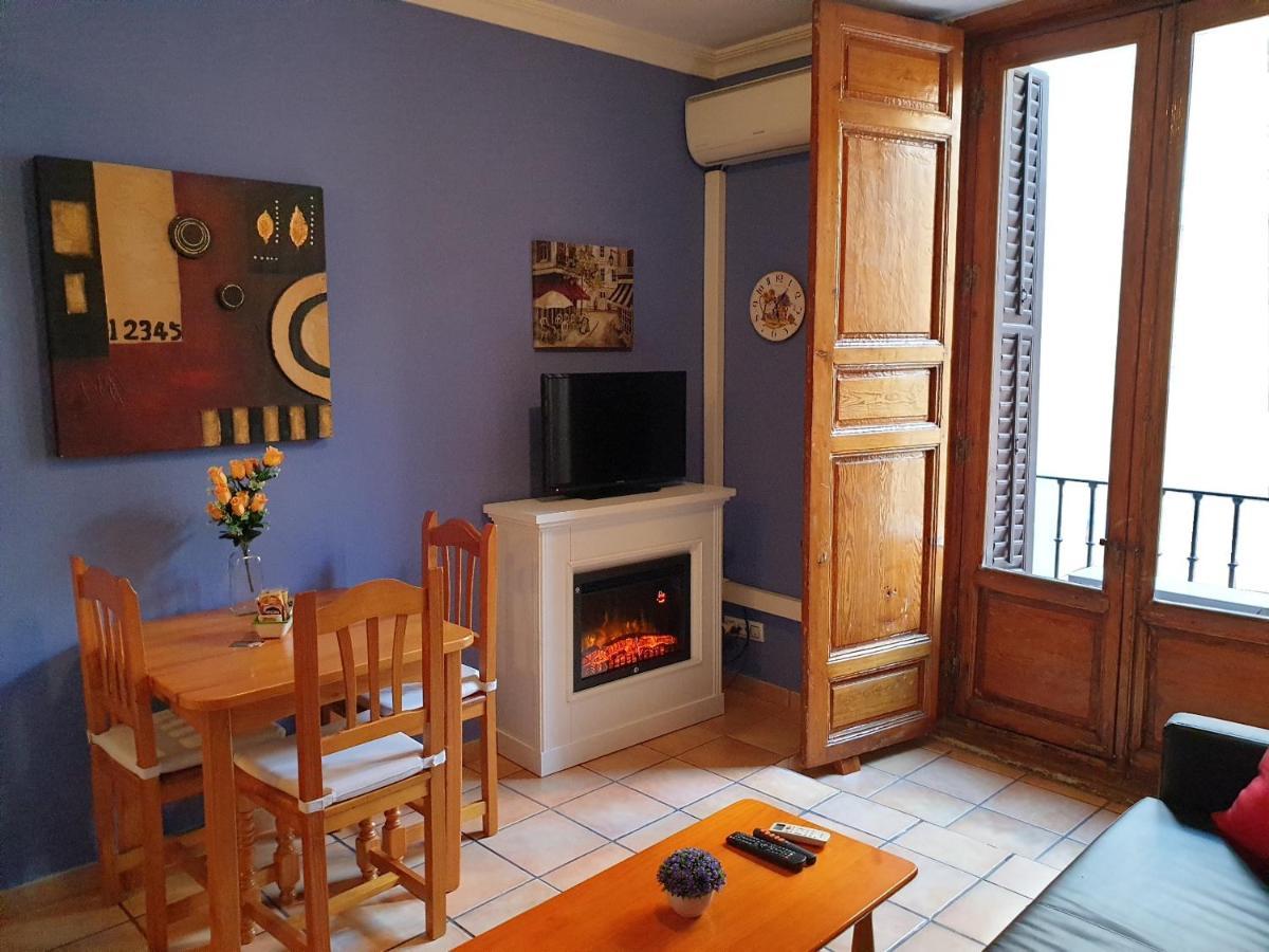 Apartamentos Dana Sol Madrid Kültér fotó