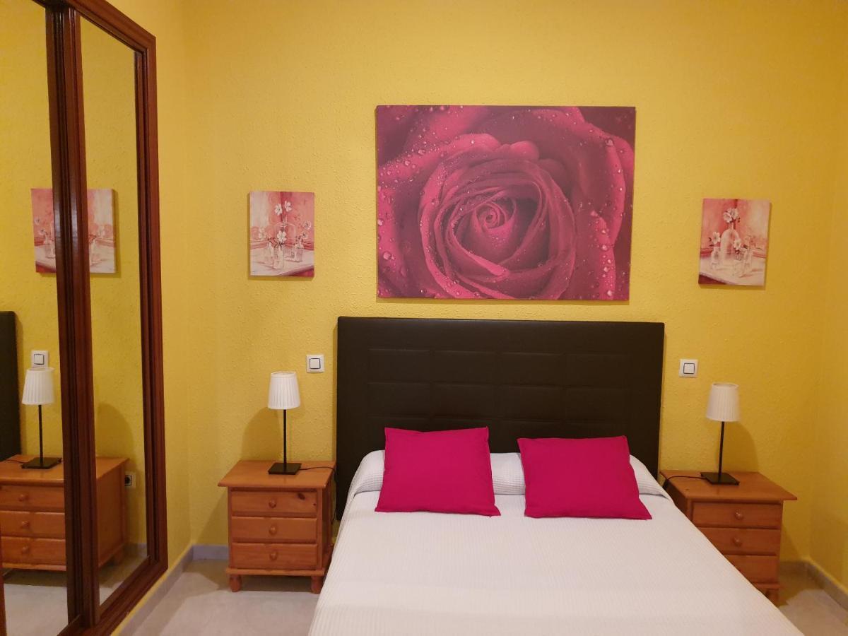 Apartamentos Dana Sol Madrid Kültér fotó