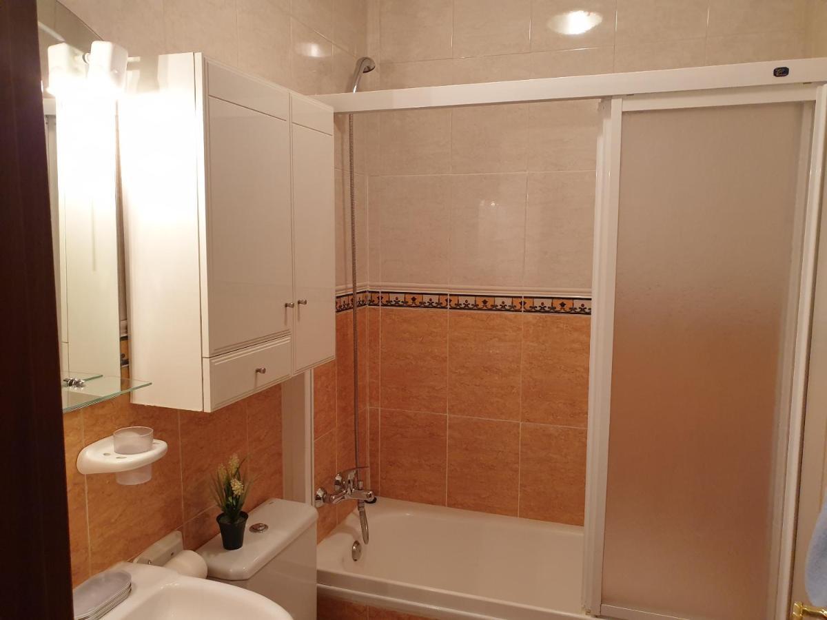 Apartamentos Dana Sol Madrid Kültér fotó