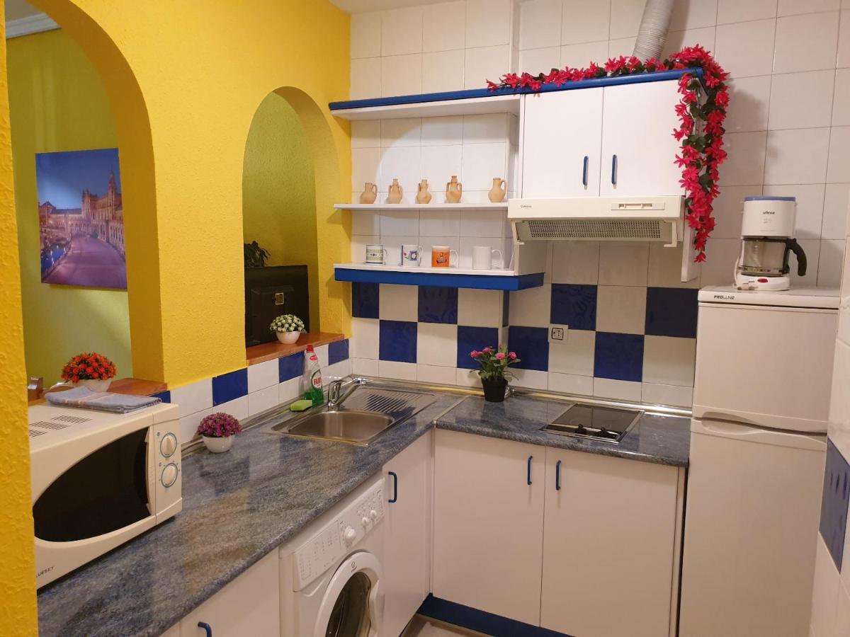 Apartamentos Dana Sol Madrid Kültér fotó