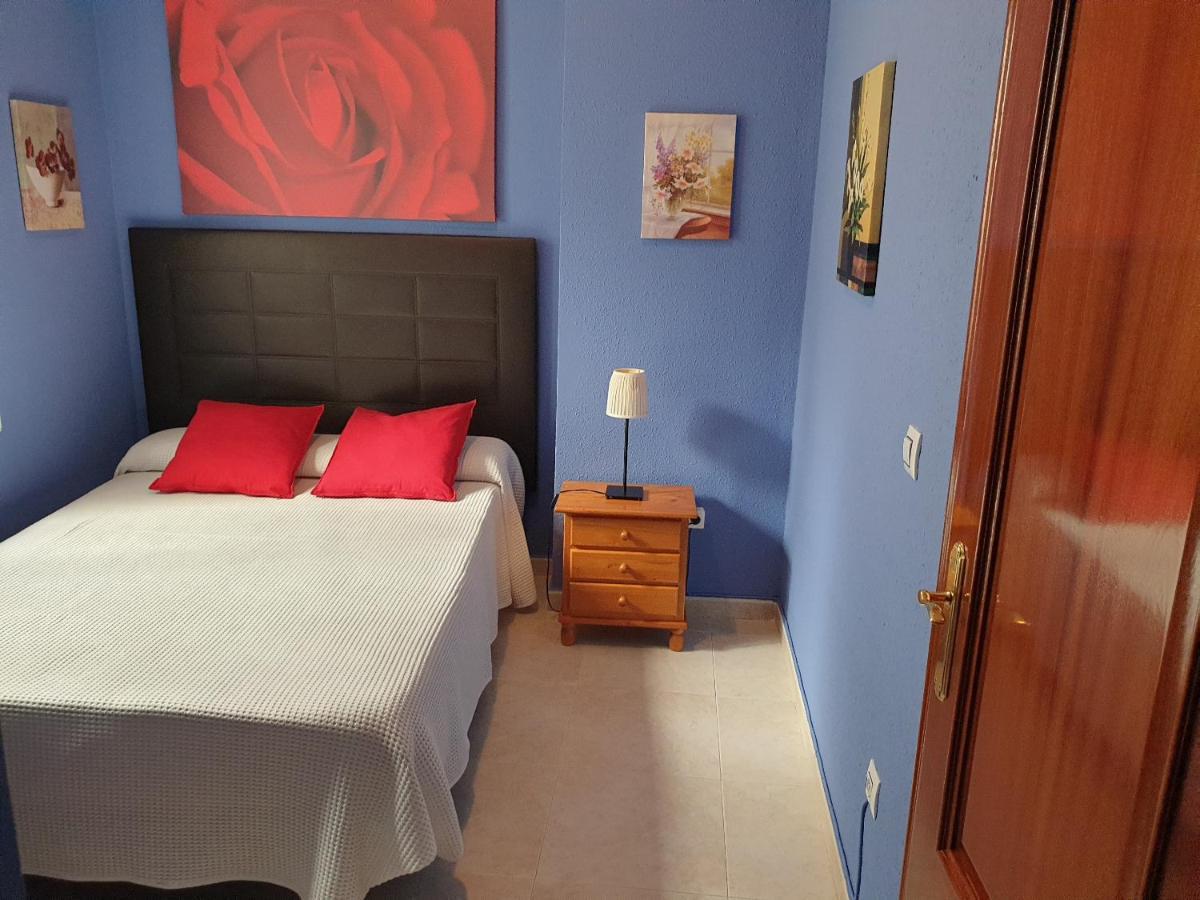 Apartamentos Dana Sol Madrid Kültér fotó