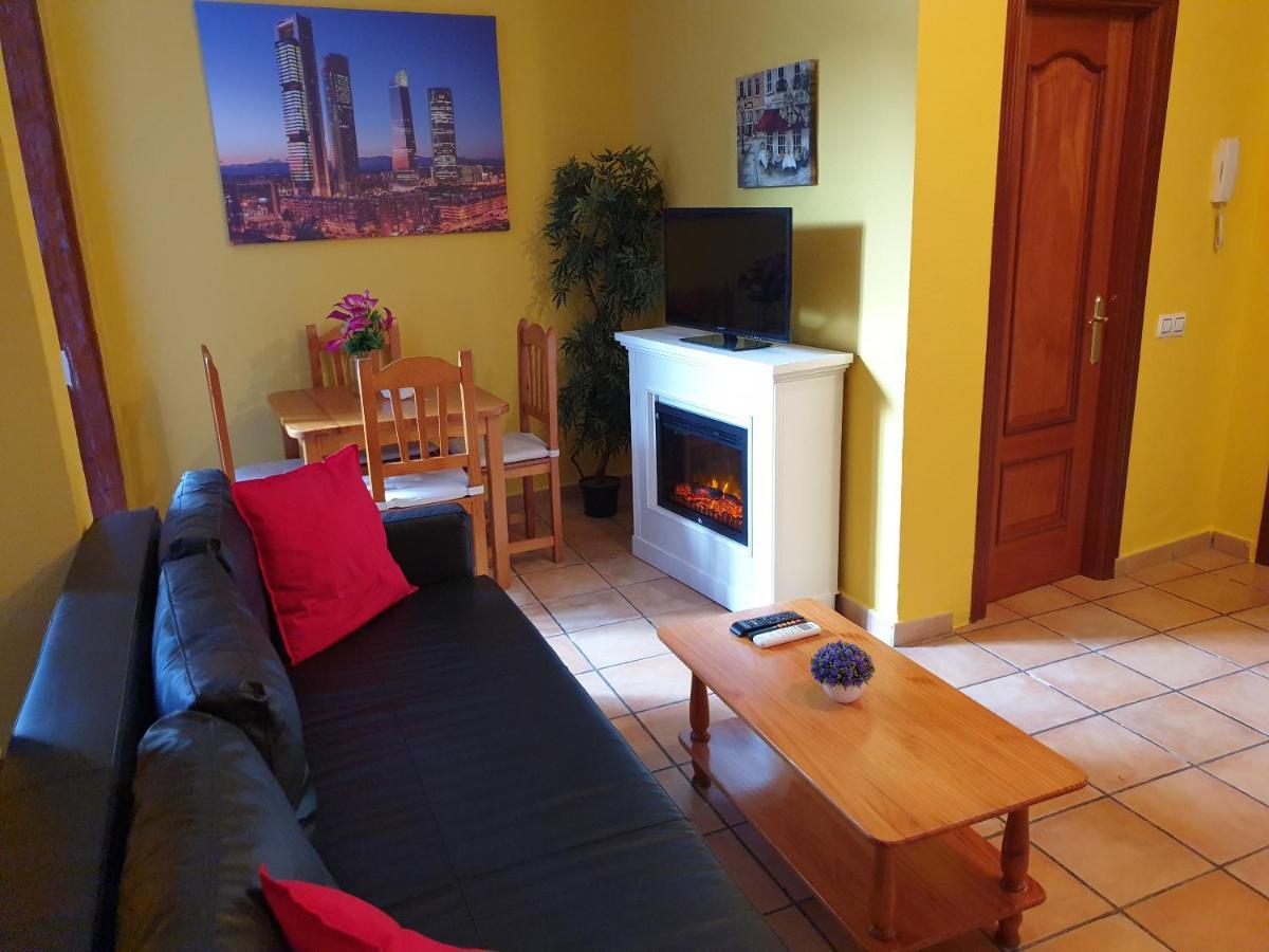 Apartamentos Dana Sol Madrid Kültér fotó