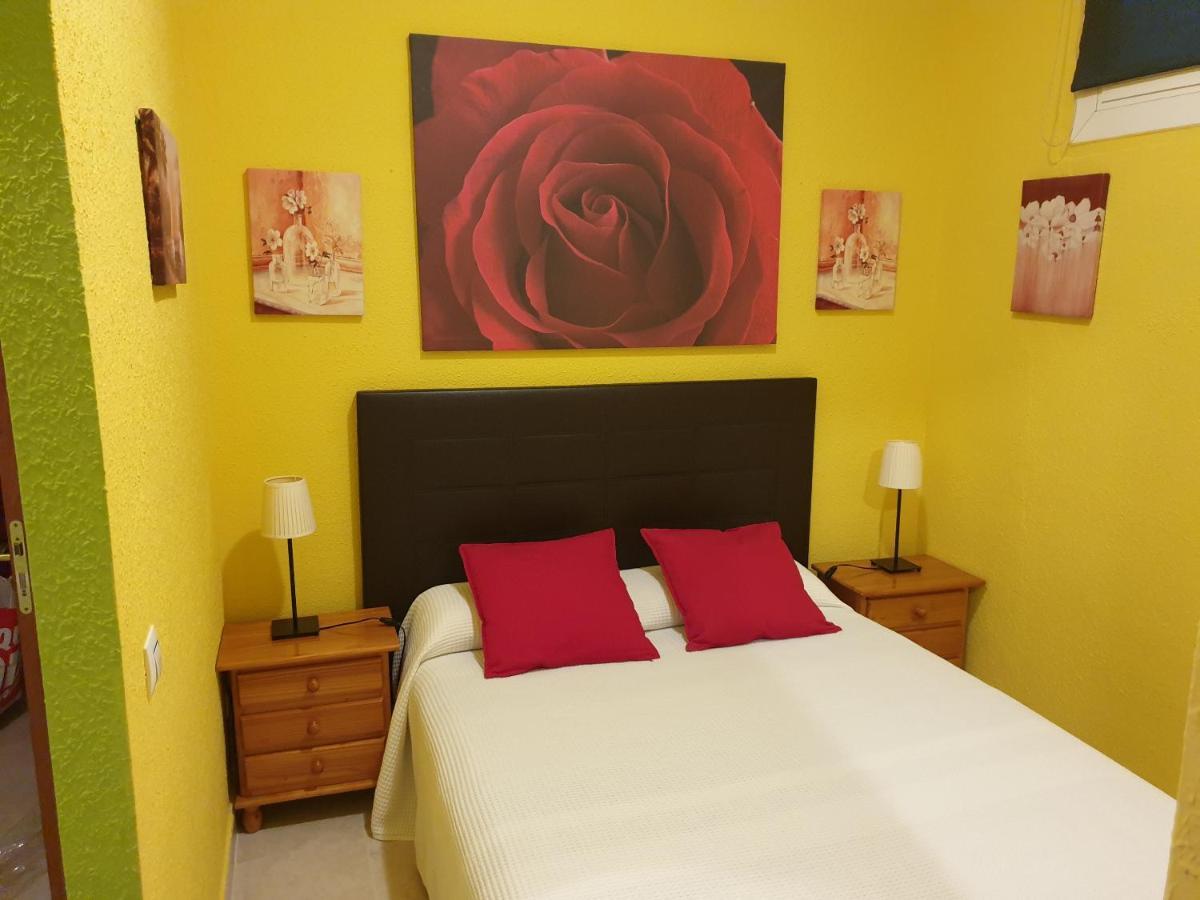 Apartamentos Dana Sol Madrid Kültér fotó