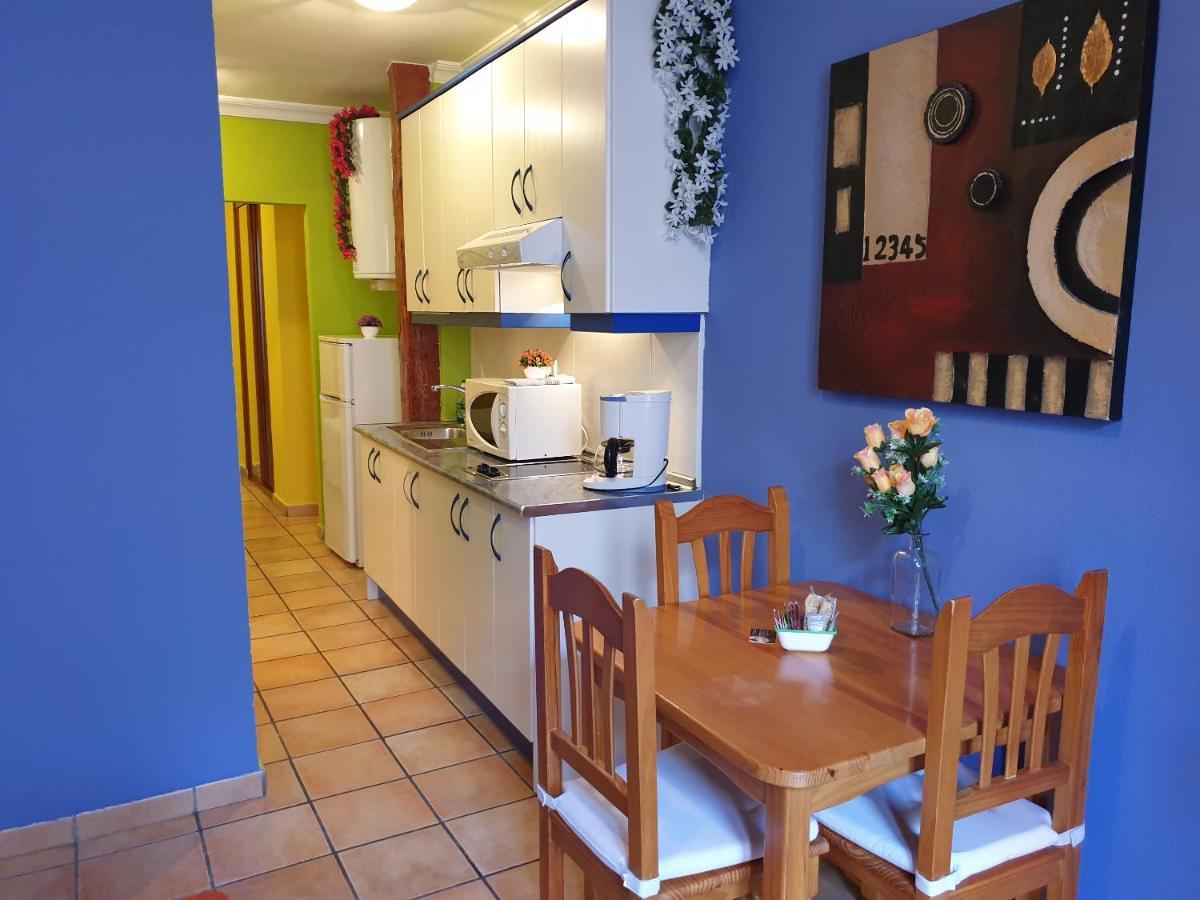 Apartamentos Dana Sol Madrid Kültér fotó