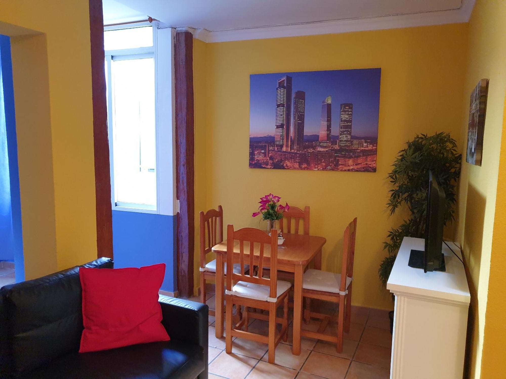 Apartamentos Dana Sol Madrid Kültér fotó